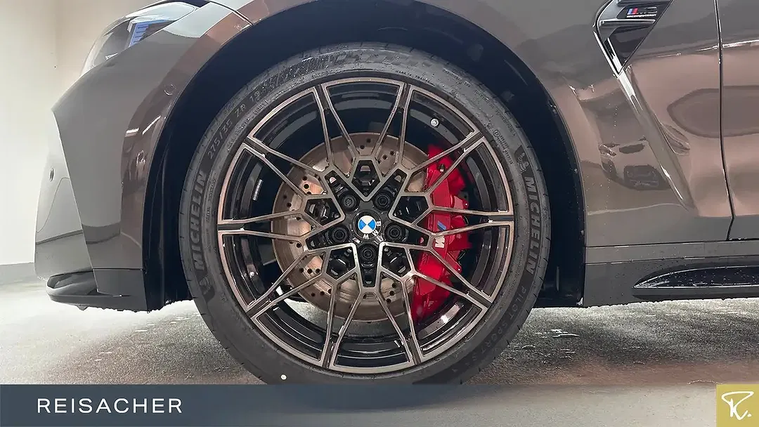 BMW M3 - Thumbnail 3