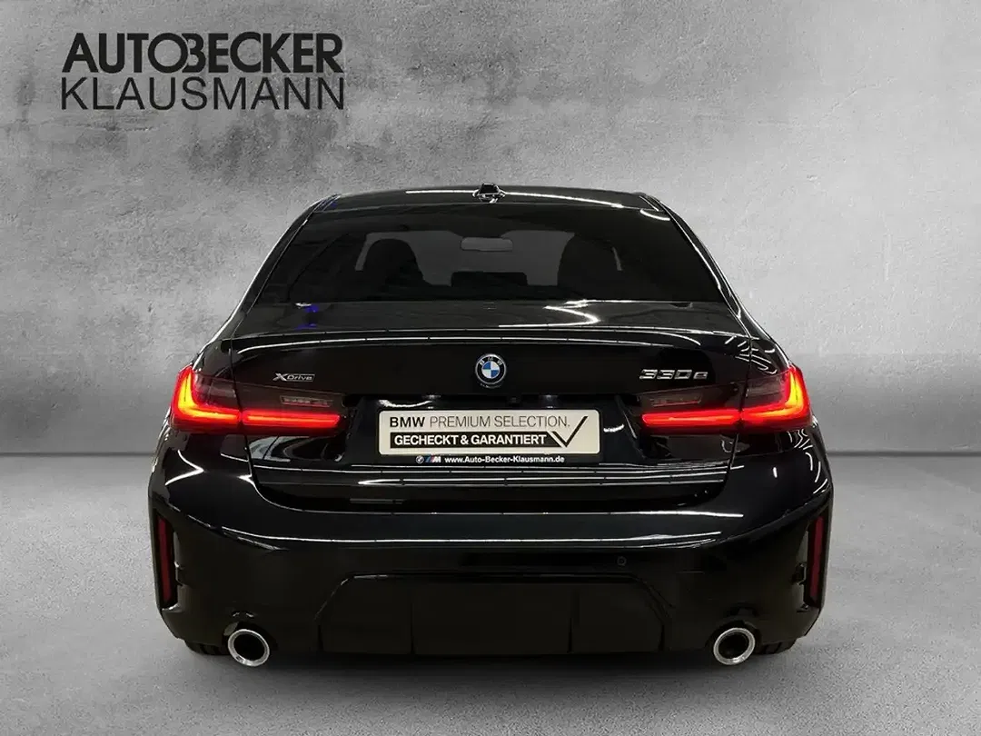 BMW 330 - Thumbnail 5