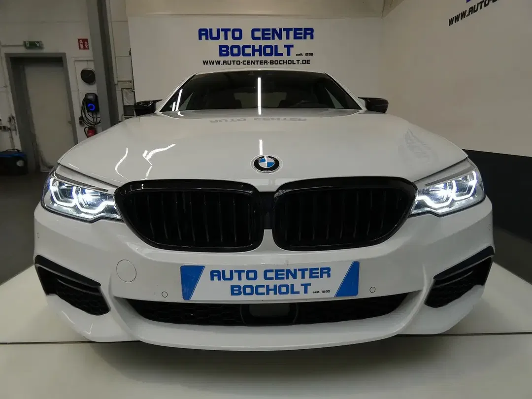 BMW 530 - Thumbnail 1