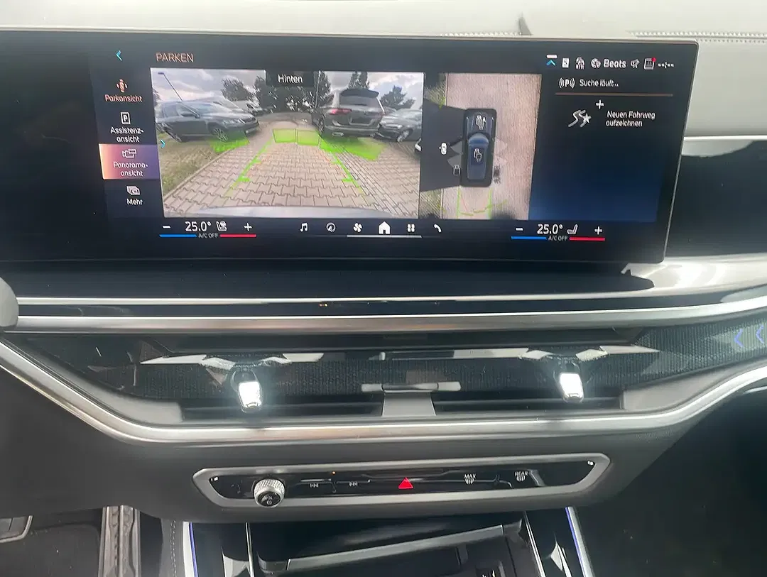 BMW X5 - Thumbnail 10