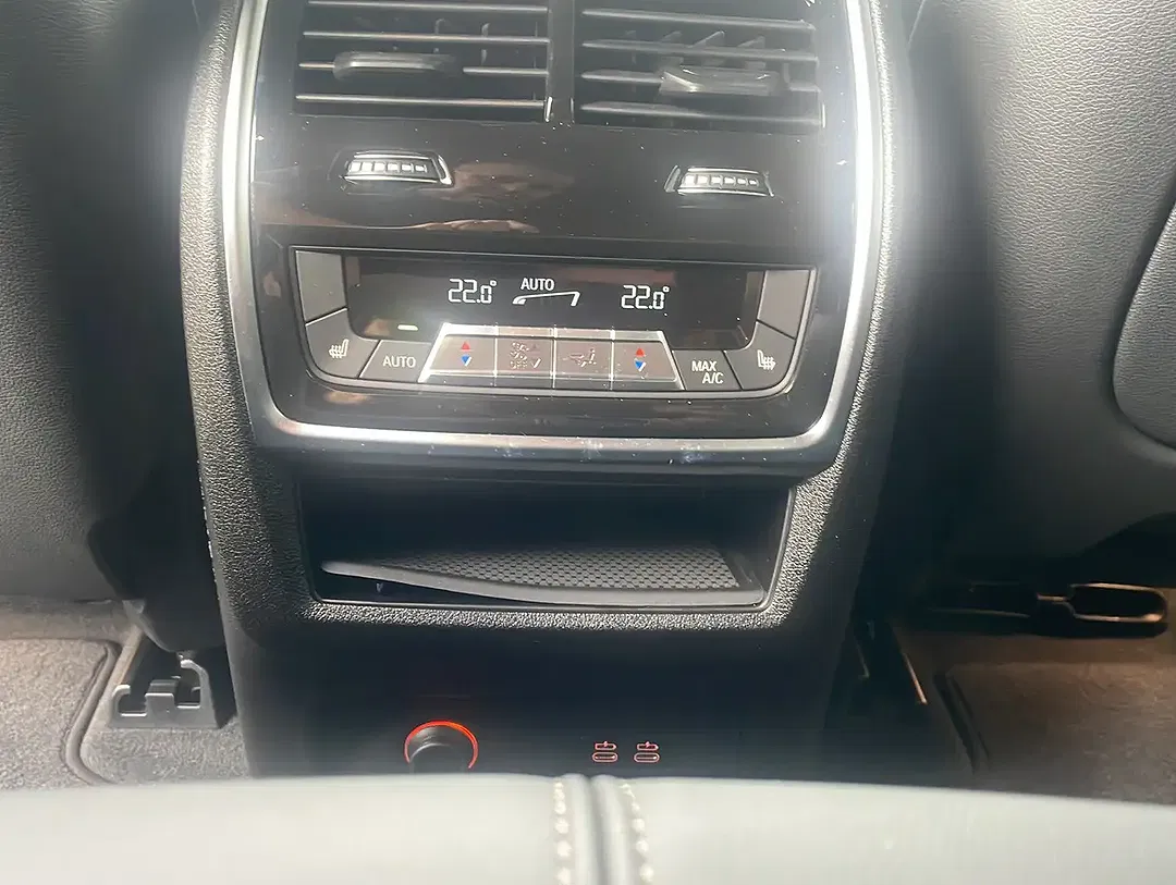 BMW X5 - Thumbnail 13