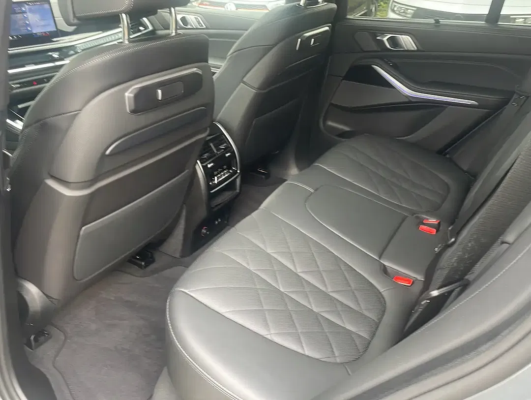 BMW X5 - Thumbnail 15