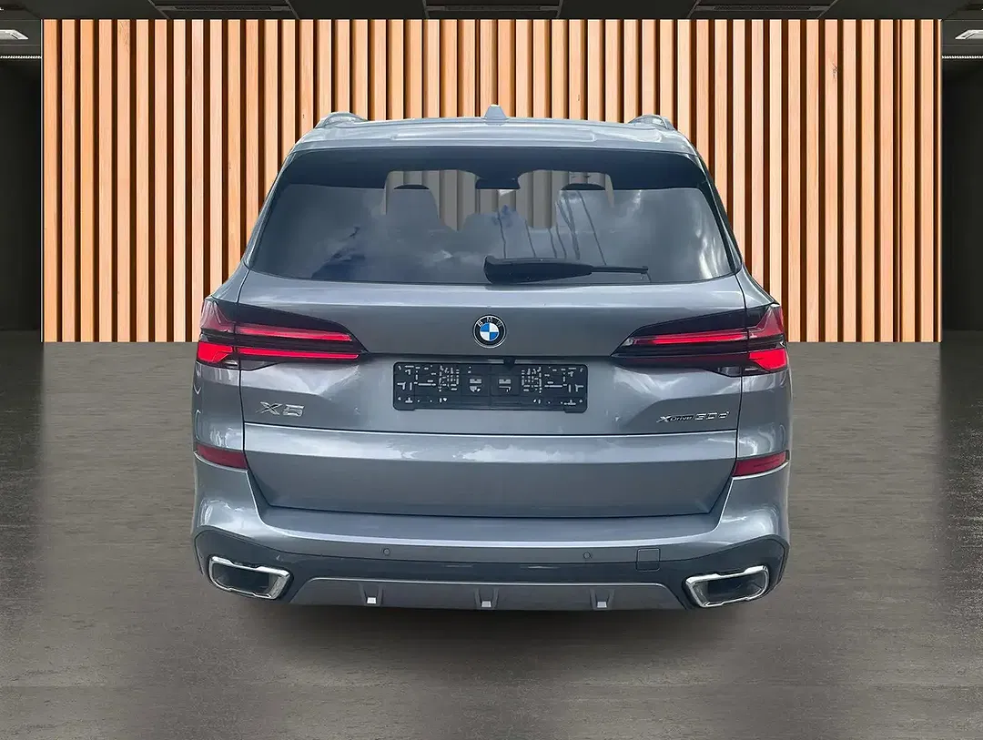 BMW X5 - Thumbnail 17