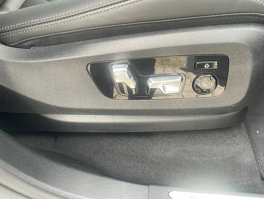 BMW X5 - Thumbnail 25