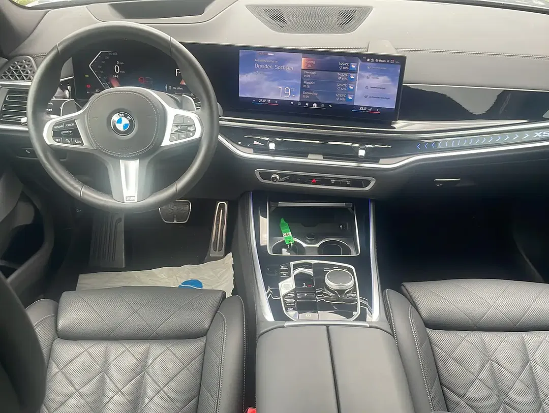 BMW X5 - Thumbnail 6