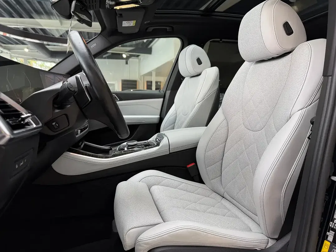 BMW X5 - Thumbnail 13