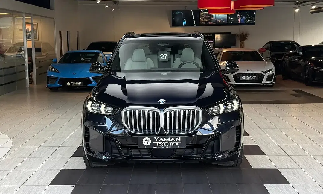 BMW X5 - Thumbnail 3