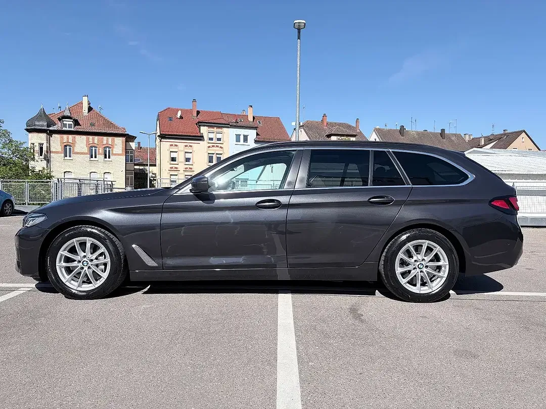 BMW 530 - Thumbnail 8
