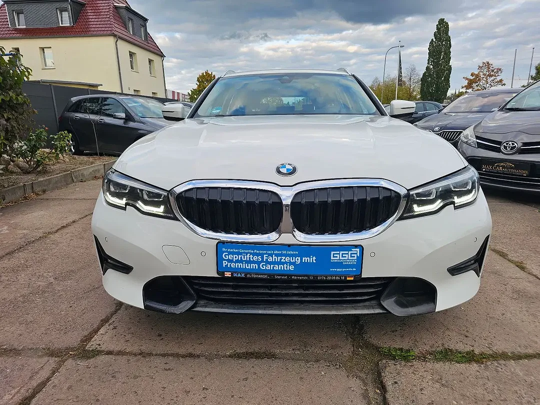 BMW 320 - Afbeelding 1