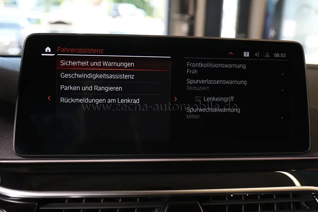 BMW 530 - Thumbnail 13