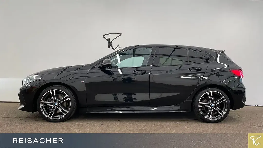 BMW 118 - Thumbnail 9