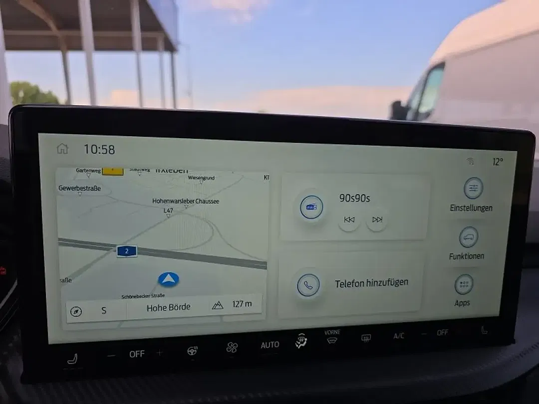 Ford Kuga - Thumbnail 26