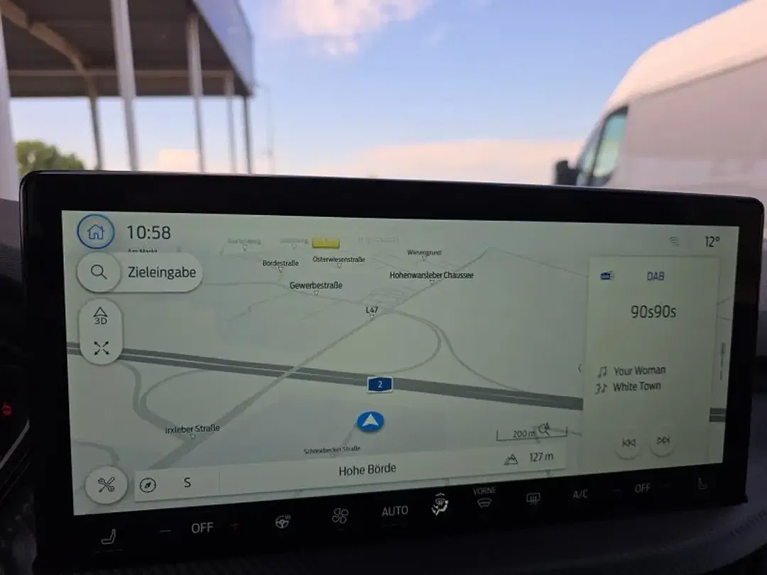 Ford Kuga - Thumbnail 27