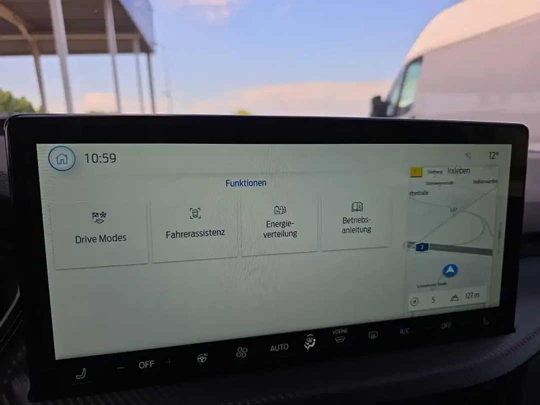 Ford Kuga - Thumbnail 30