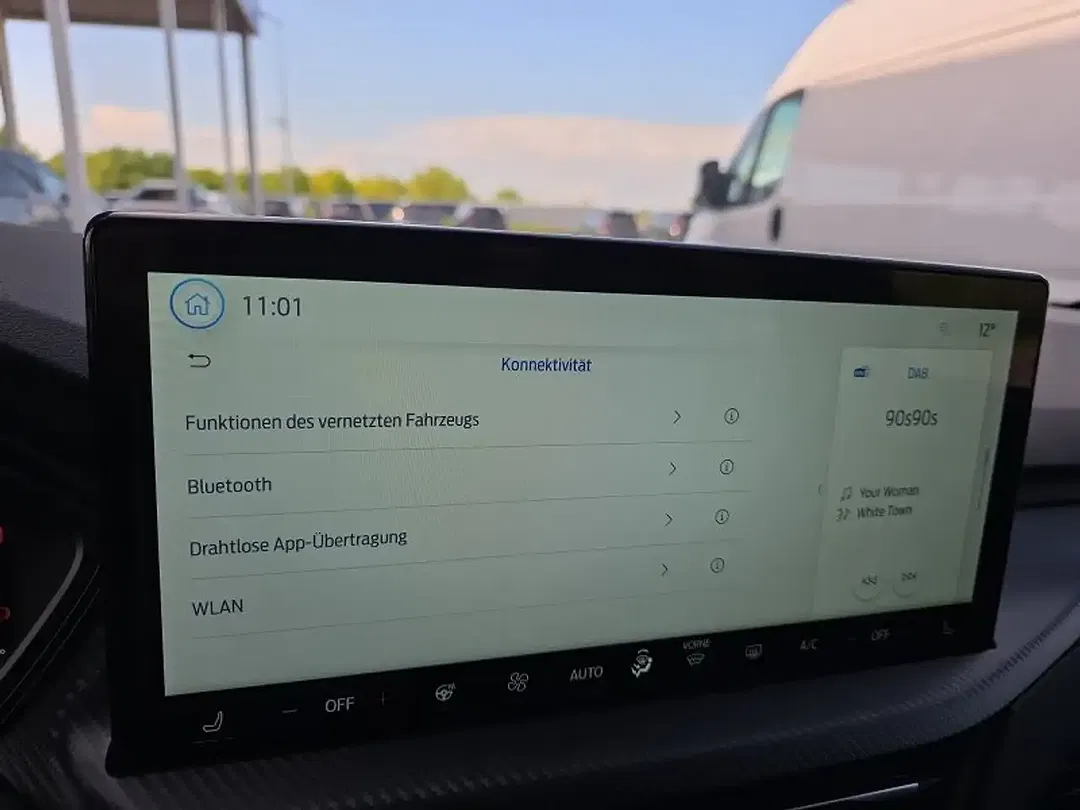 Ford Kuga - Thumbnail 44