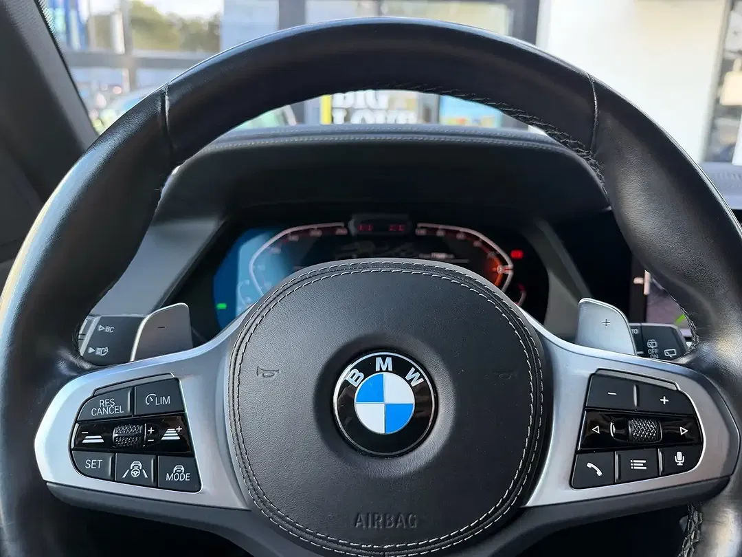 BMW X5 - Thumbnail 13