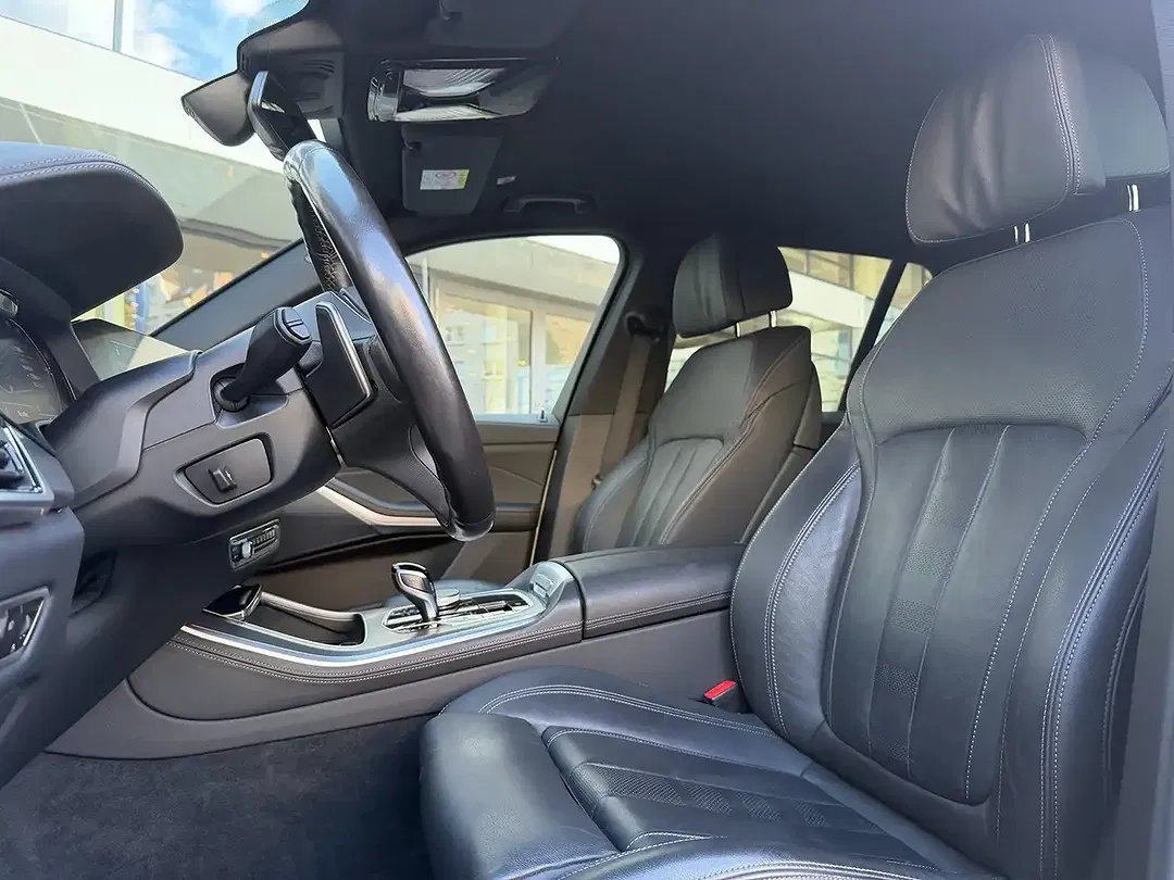 BMW X5 - Thumbnail 8