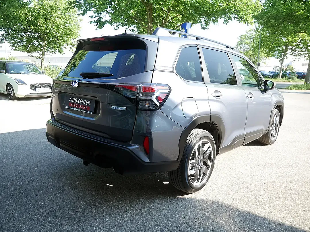 Subaru Forester - Thumbnail 5