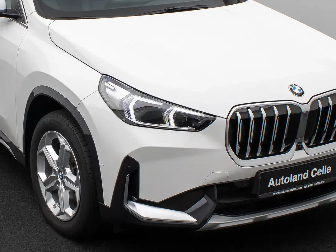 BMW X1 - Thumbnail 18