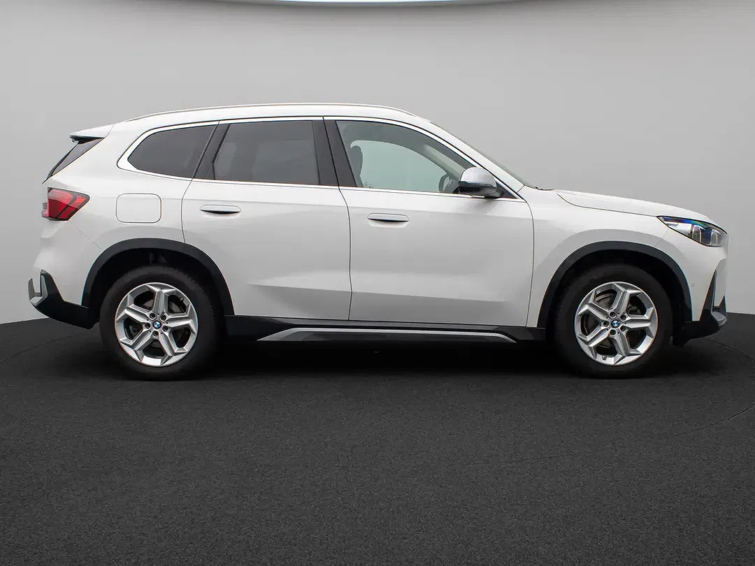 BMW X1 - Thumbnail 5