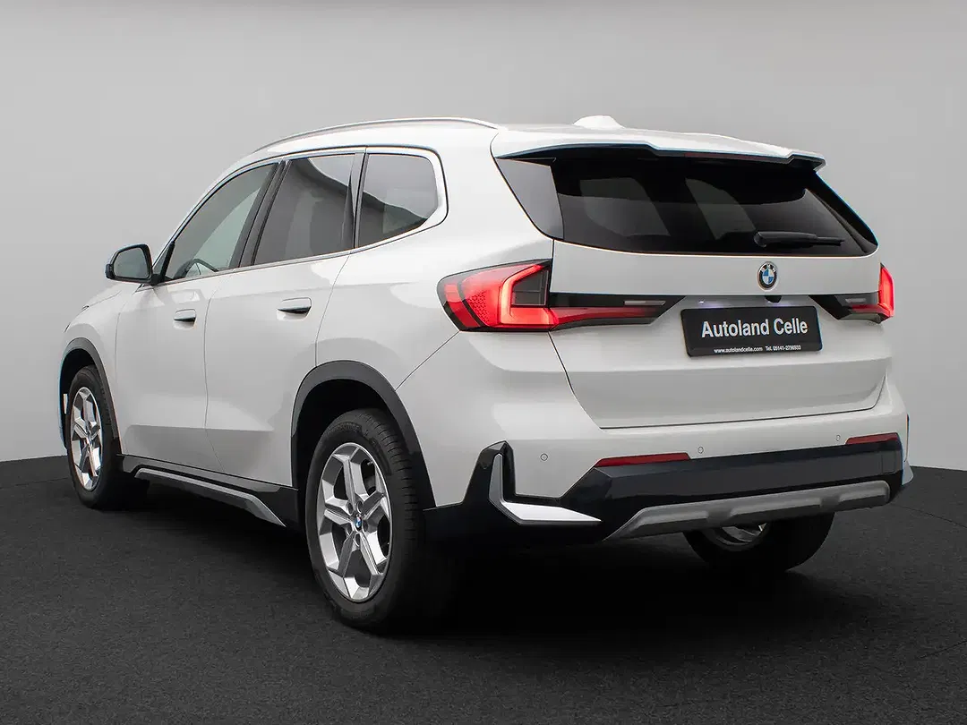 BMW X1 - Thumbnail 9
