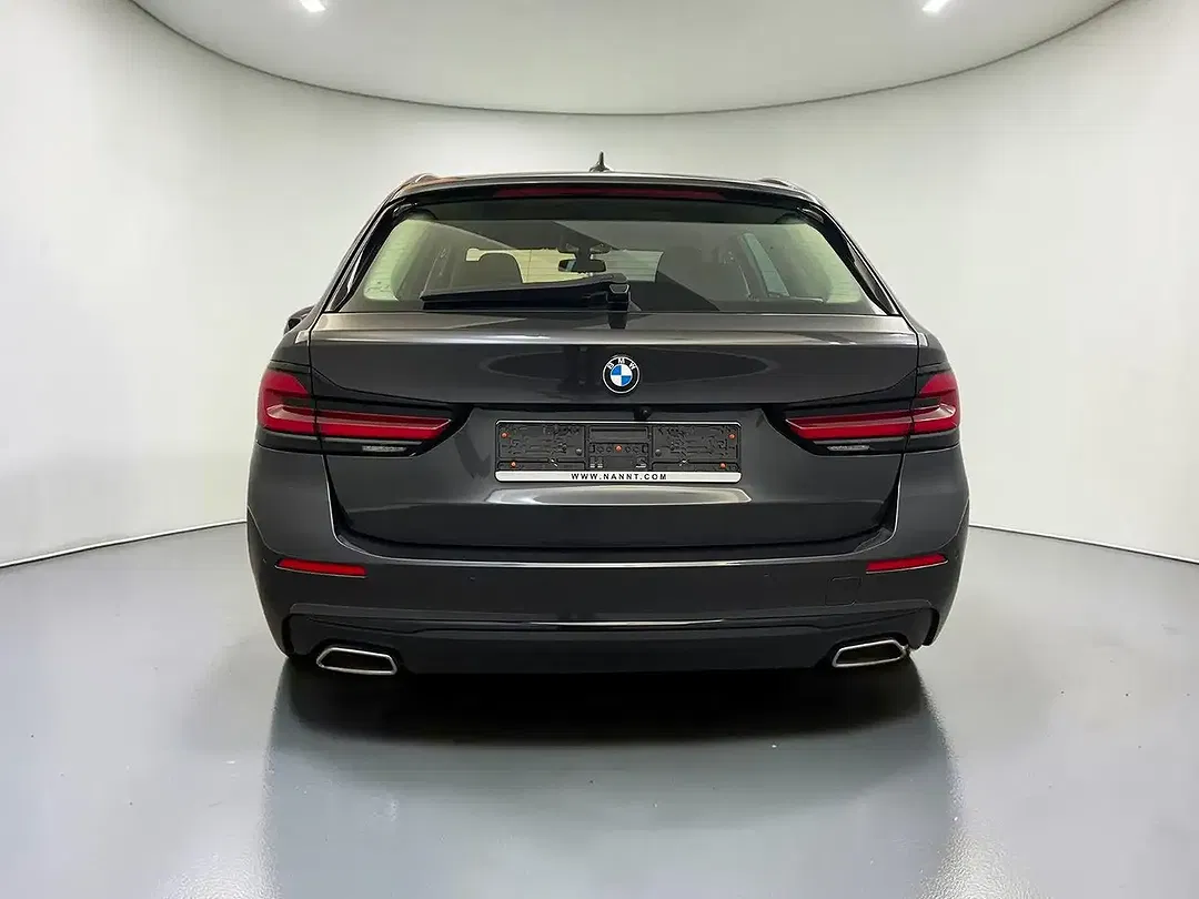 BMW 520 - Thumbnail 5