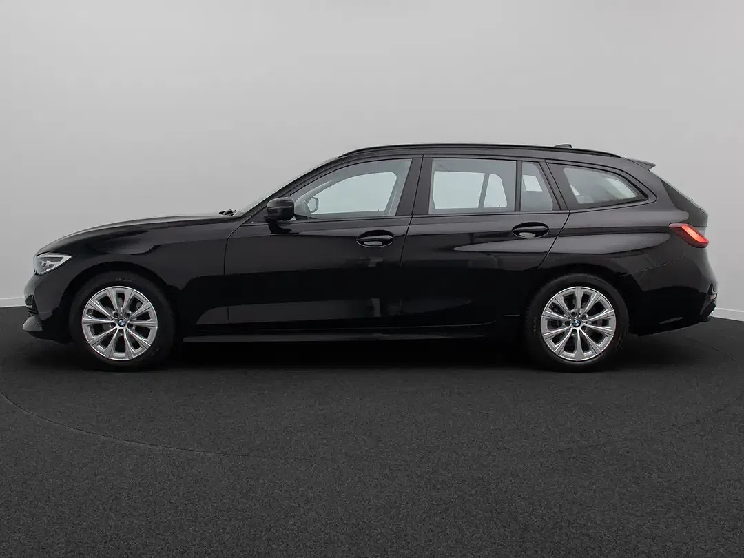 BMW 320 - Thumbnail 11