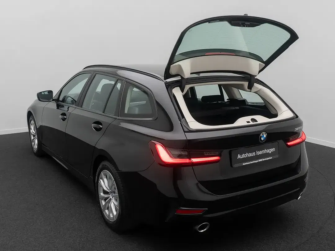 BMW 320 - Thumbnail 13