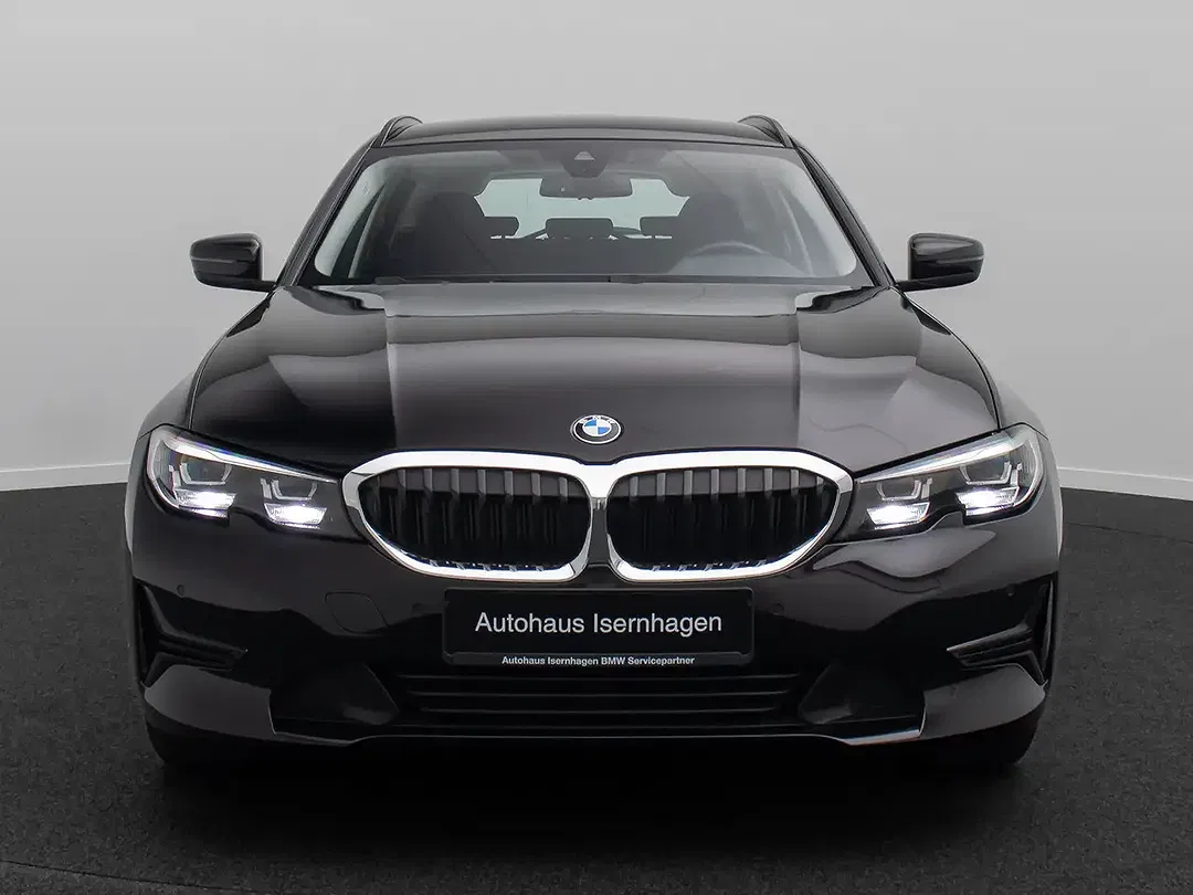 BMW 320 - Thumbnail 2
