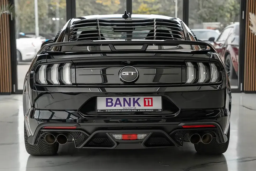 Ford Mustang - Thumbnail 7