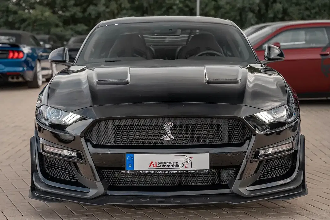 Ford Mustang - Thumbnail 9