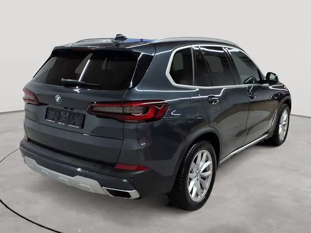 BMW X5 - Thumbnail 4
