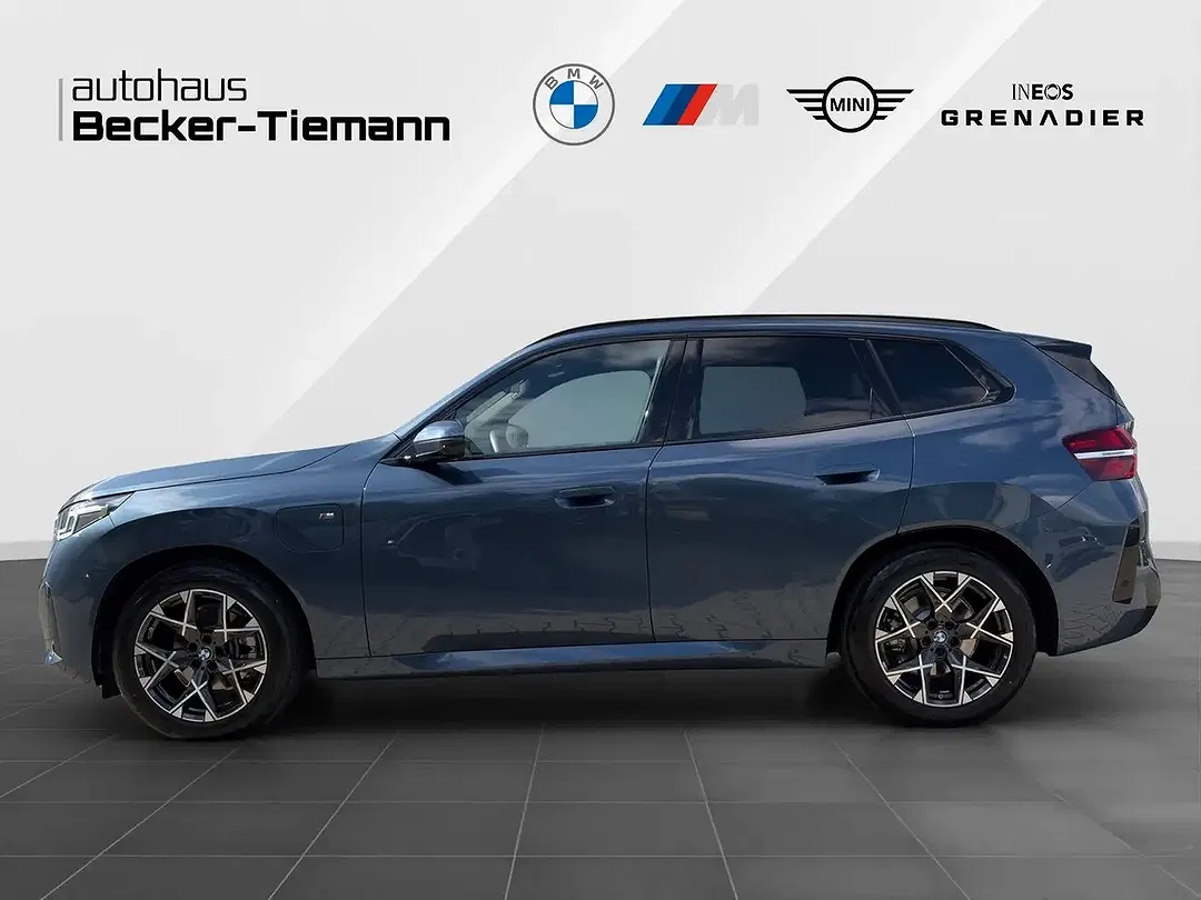 BMW X3 - Thumbnail 3