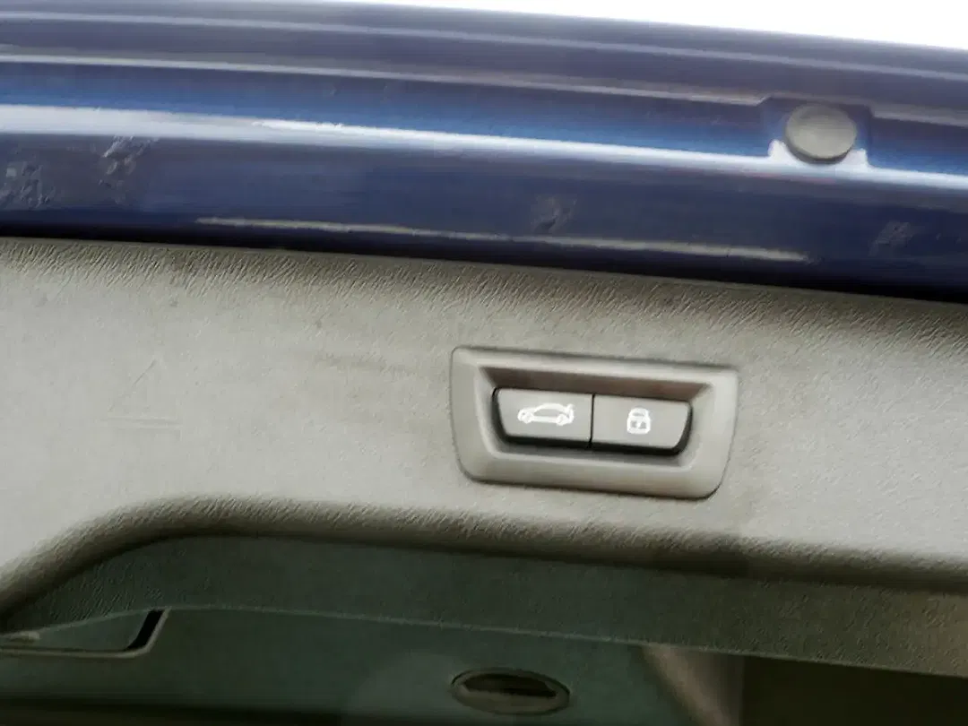 BMW 530 - Thumbnail 11