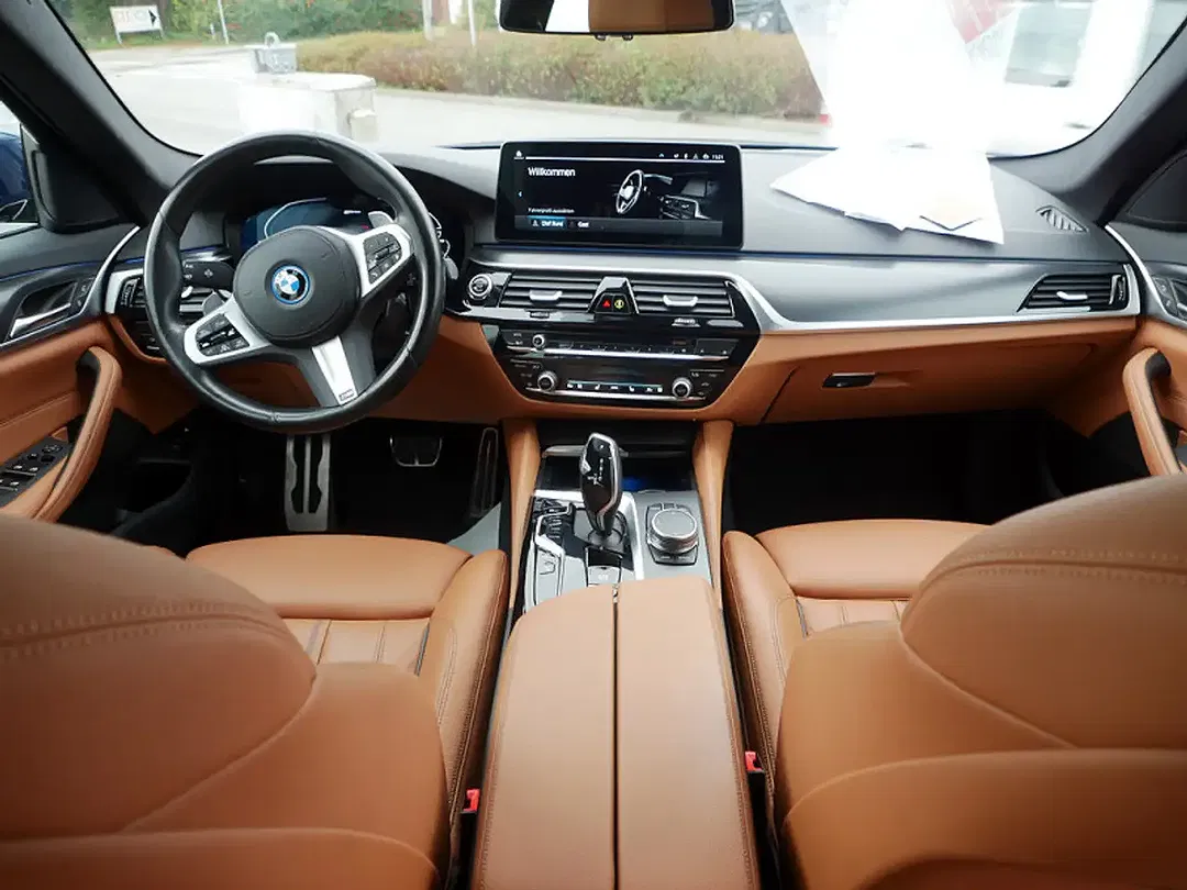 BMW 530 - Thumbnail 8
