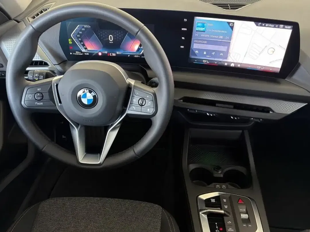 BMW 116 - Thumbnail 4