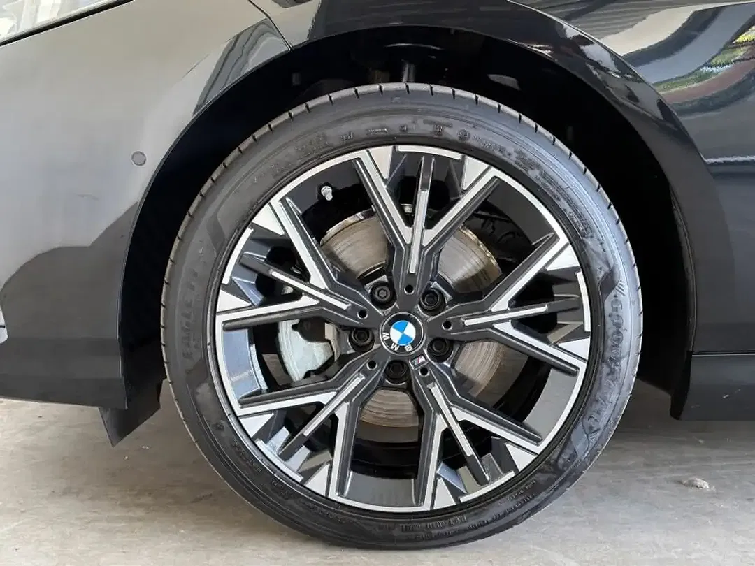 BMW 116 - Thumbnail 5