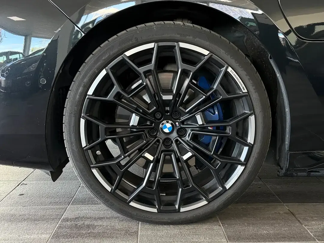 BMW 760 - Thumbnail 23