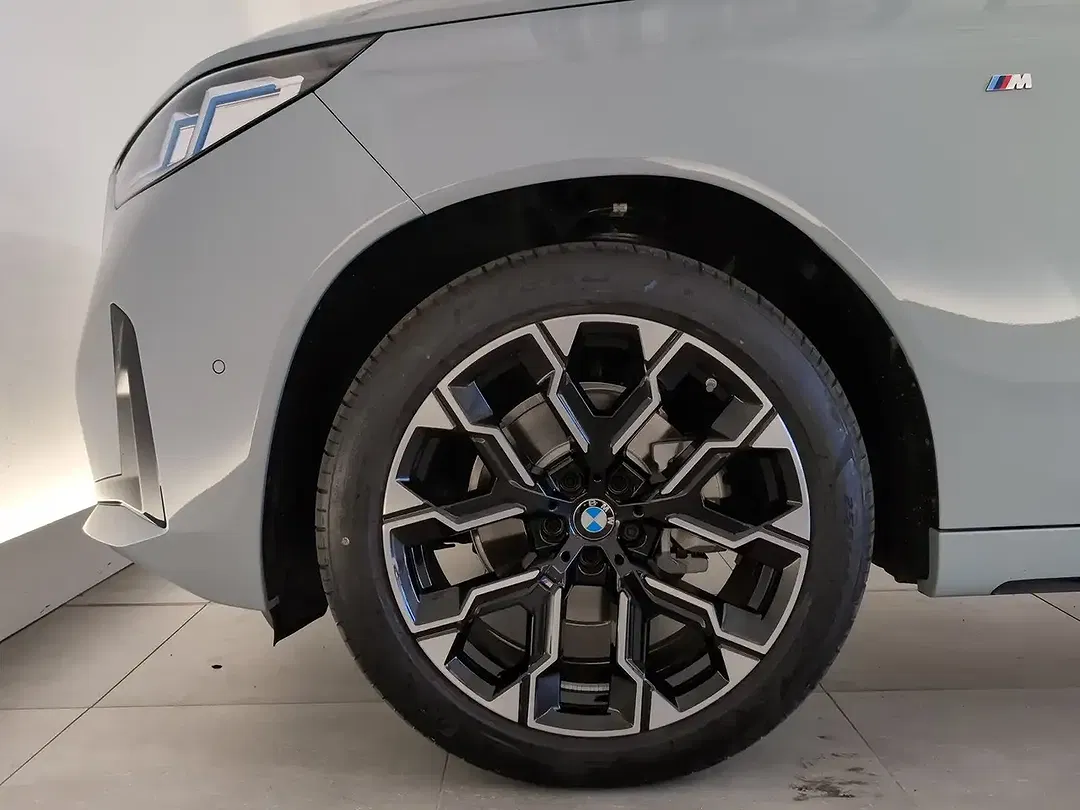 BMW X3 - Thumbnail 11