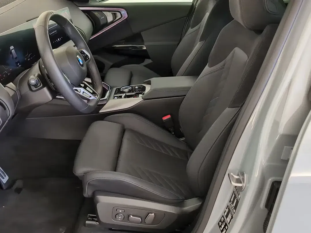 BMW X3 - Thumbnail 4