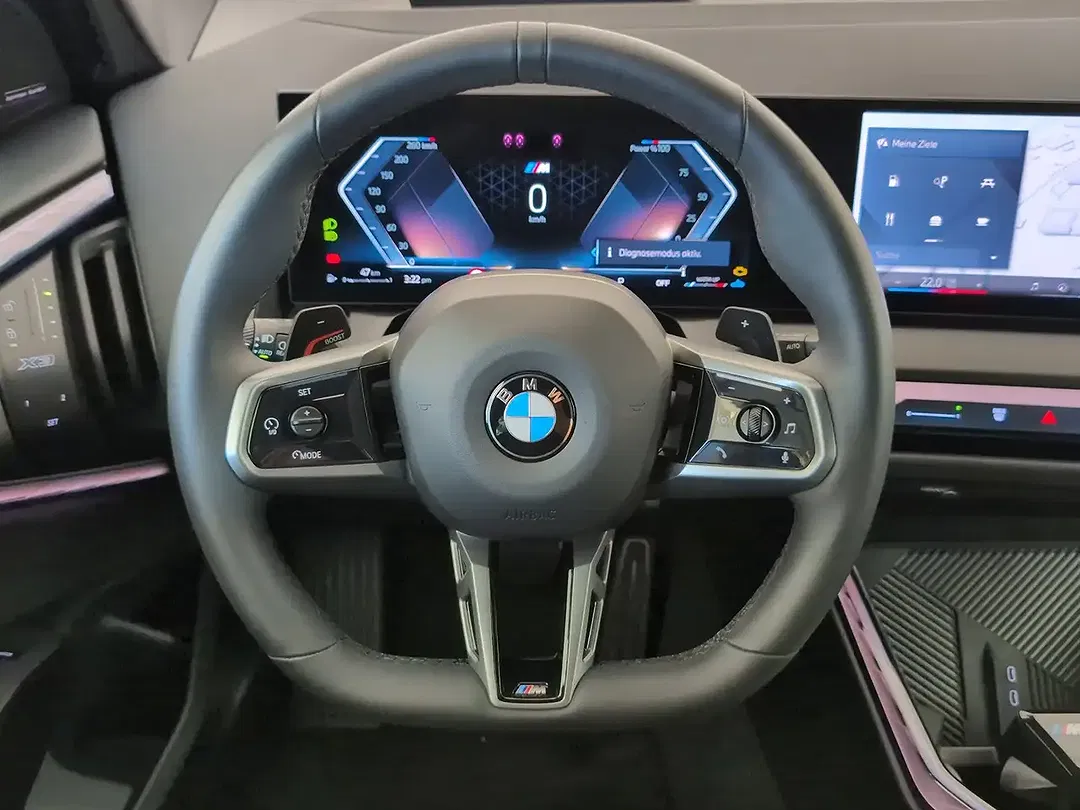 BMW X3 - Thumbnail 6
