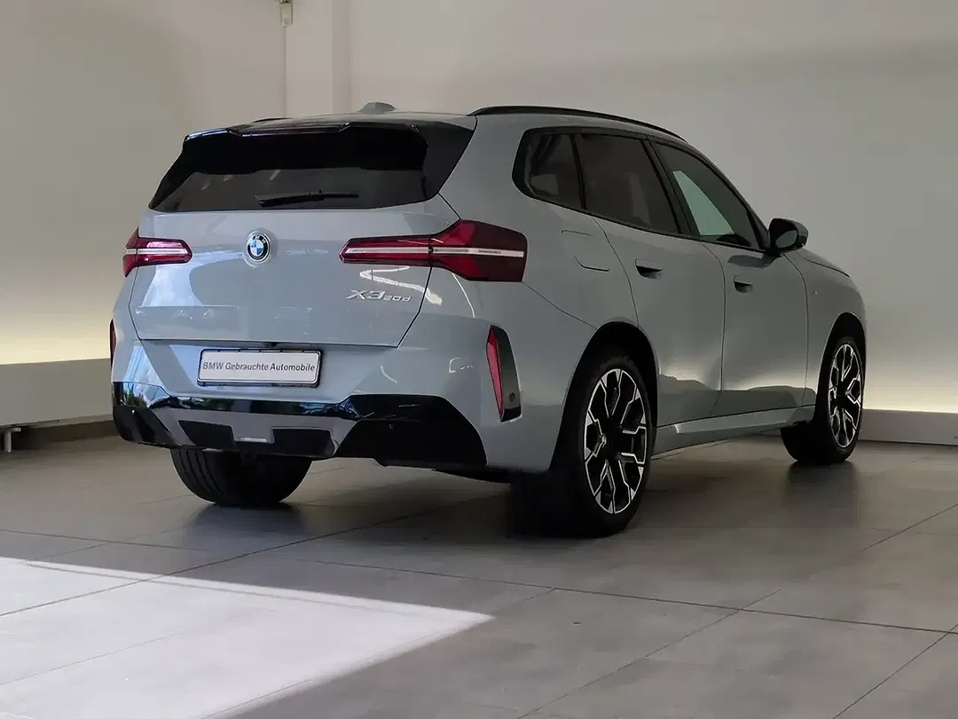 BMW X3 - Thumbnail 9