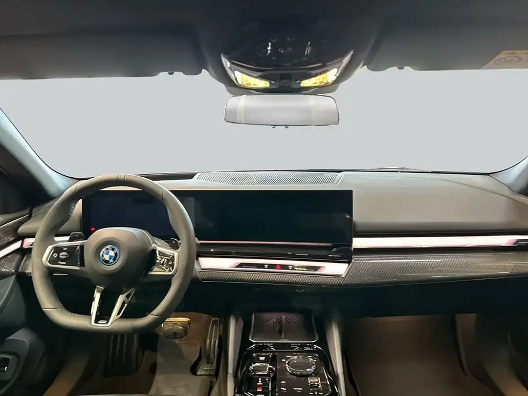 BMW 550 - Thumbnail 14