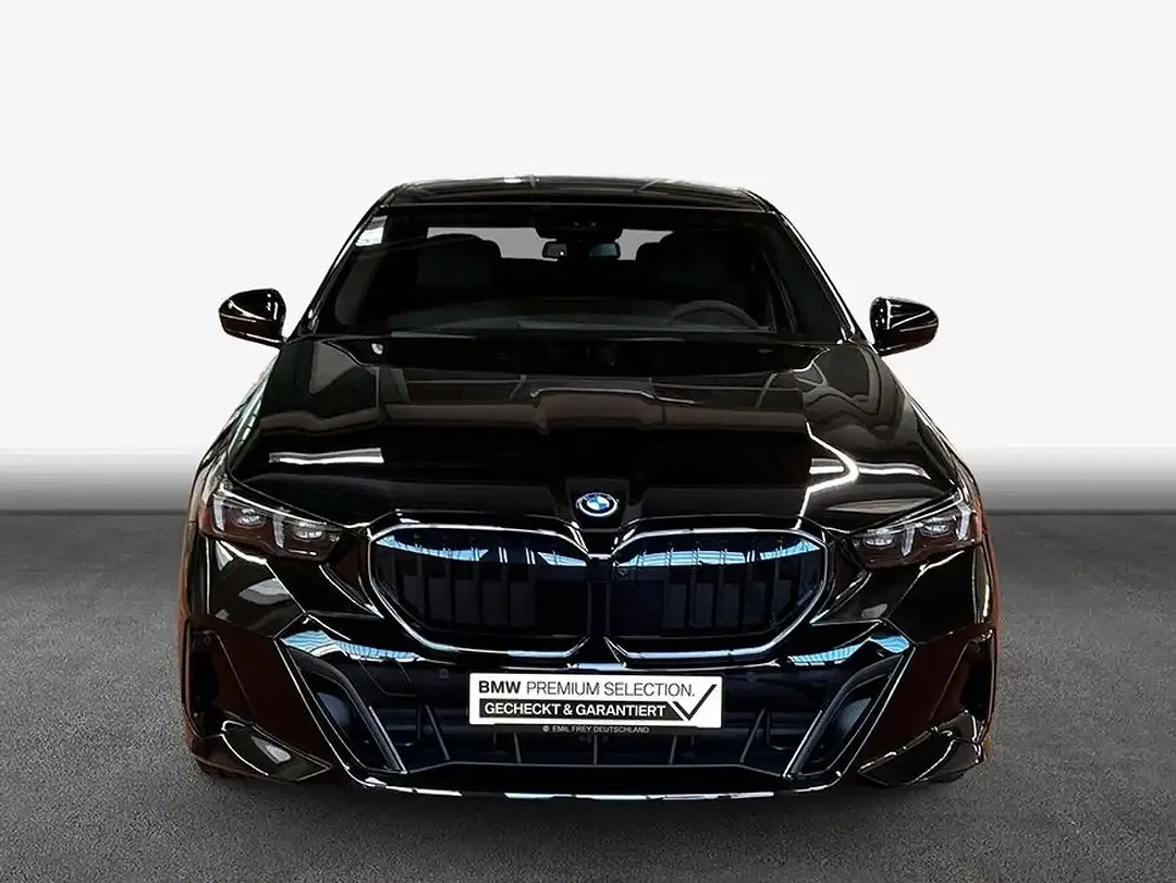 BMW 550 - Thumbnail 3