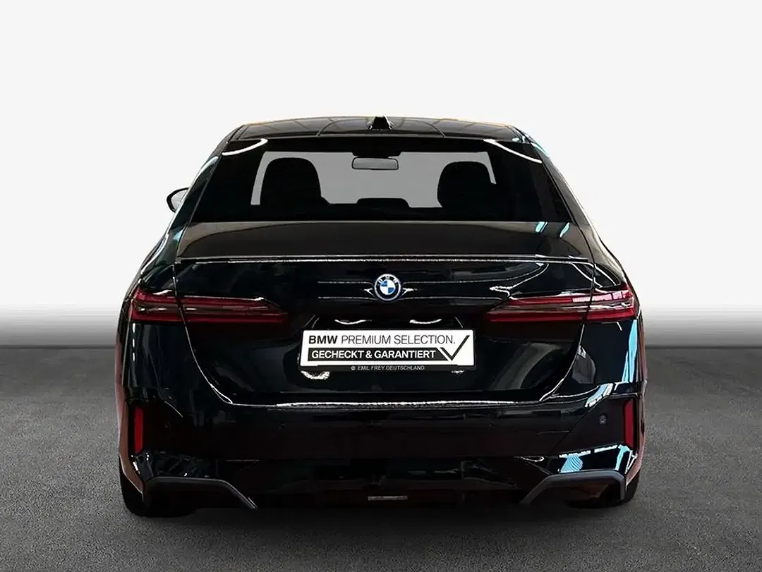 BMW 550 - Thumbnail 6