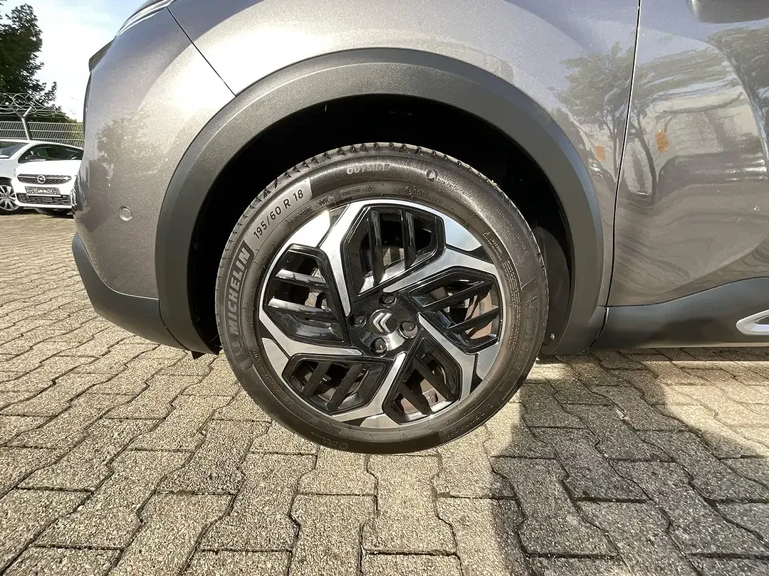 Citroen C4 - Thumbnail 10