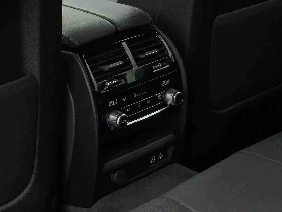 BMW 530 - Thumbnail 30