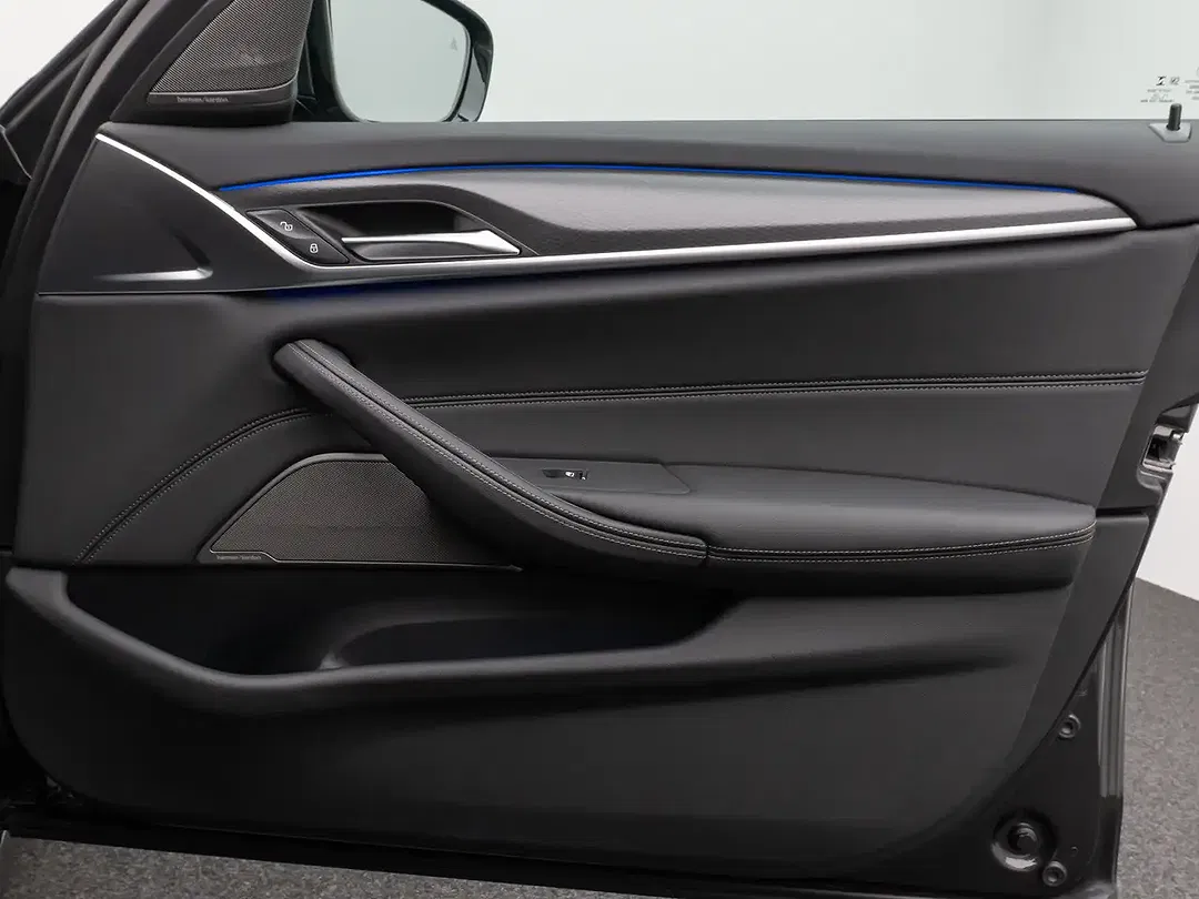 BMW 530 - Thumbnail 31