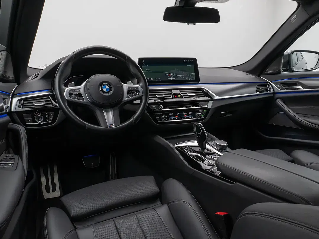 BMW 530 - Thumbnail 38