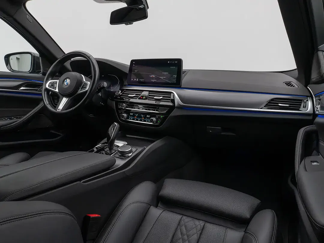 BMW 530 - Thumbnail 40